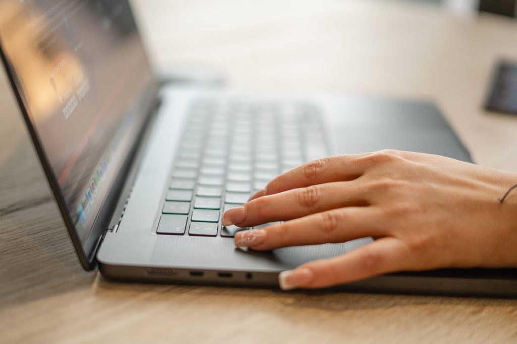 KMH HR-izon Management and Leadership Consultancy